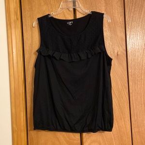Women’s sleeveless top
